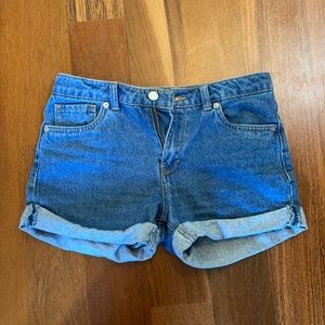 Levi’s cuffed denim shorts
